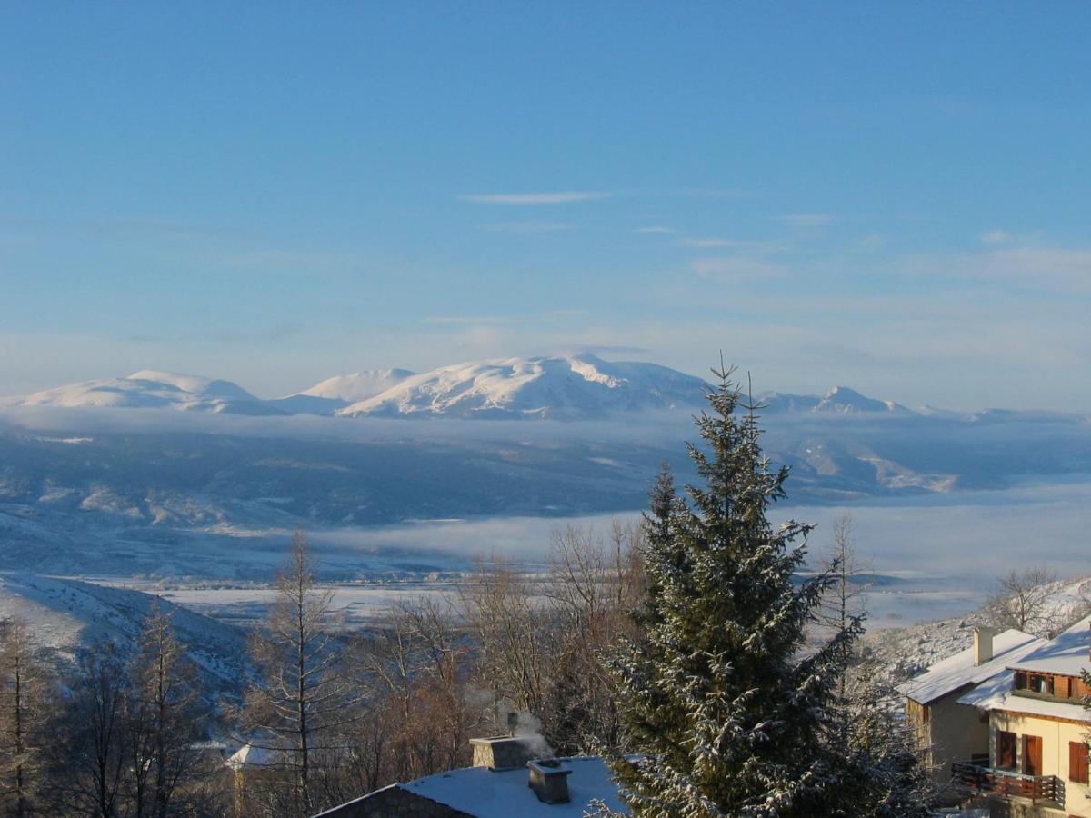 Les Sorbiers - Grand T4 Ensoleille Avec Vue Panoramique Apartman Font-Romeu-Odeillo-Via Kültér fotó