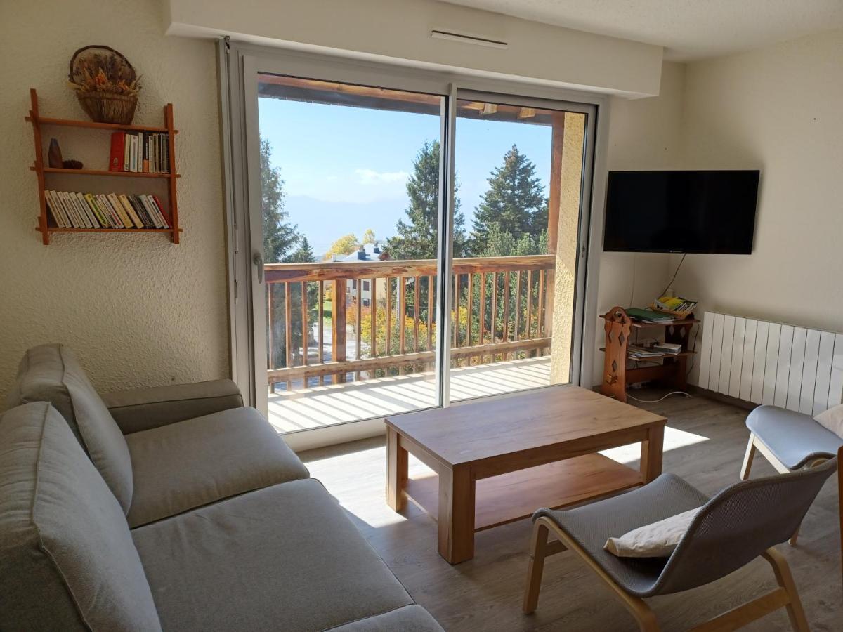 Les Sorbiers - Grand T4 Ensoleille Avec Vue Panoramique Apartman Font-Romeu-Odeillo-Via Kültér fotó